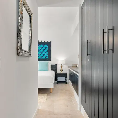 Frontline Mediterranean Escape Apartment