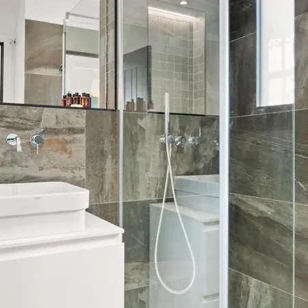 Frontline Mediterranean Escape Apartment *