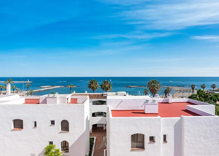 Frontline Mediterranean Escape Lejlighed *