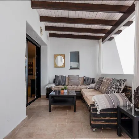 Frontline Mediterranean Escape Appartement